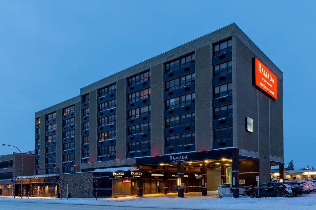 Ramada By Wyndham Northern Grand Hotel & Conference Centre Fort St. John Exterior foto